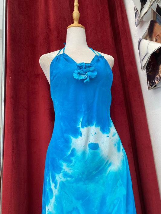 The ocean blue dress