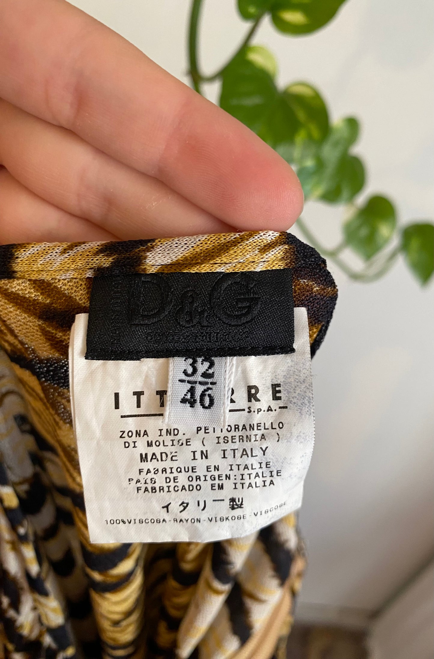 Dolce& Gabbana 00s animal print see through skirt