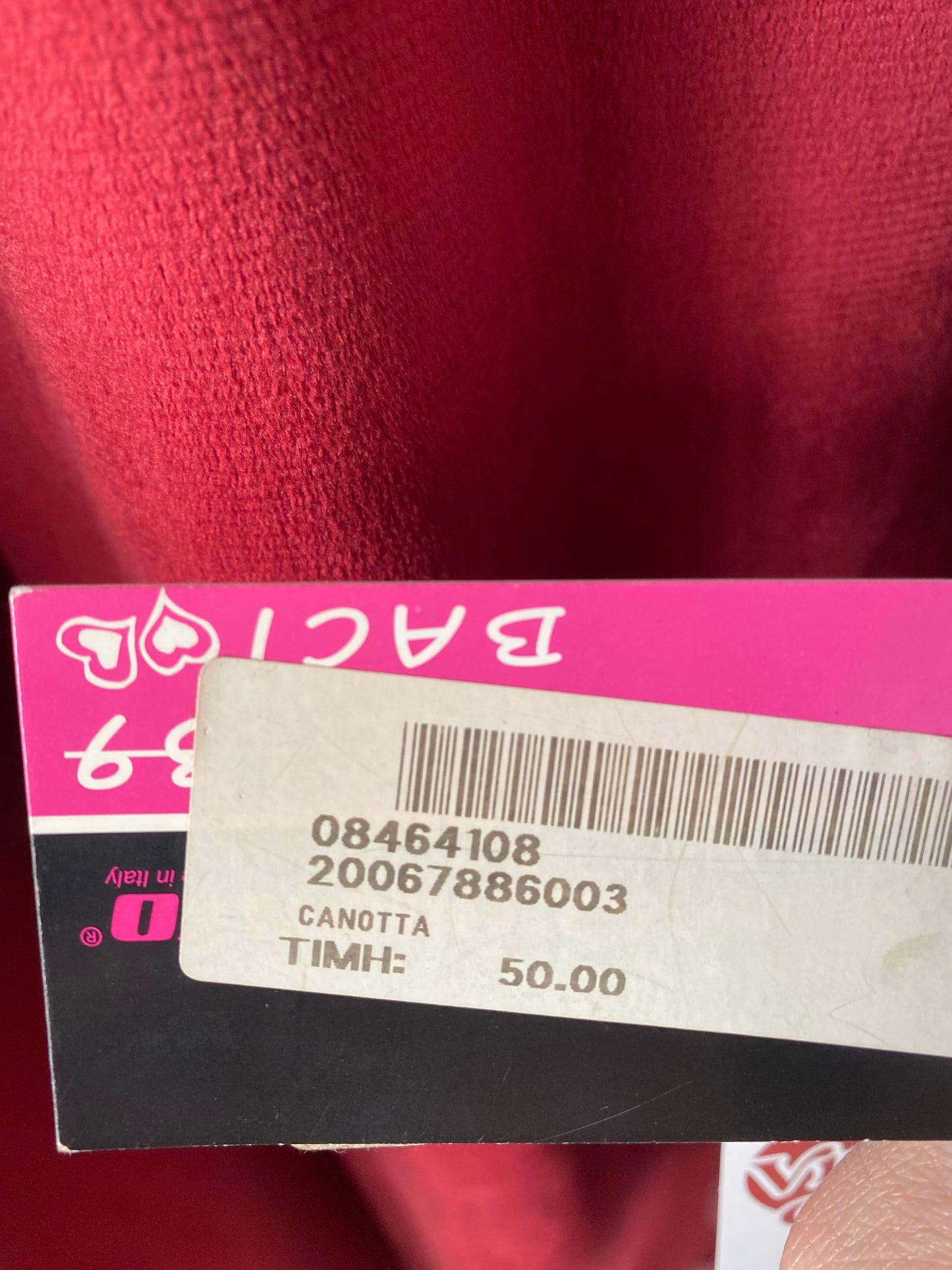 Burgundy velvet lace top 💋