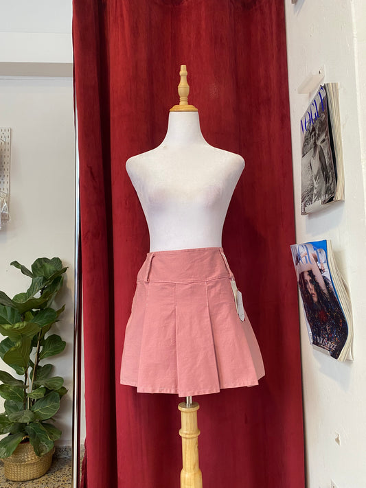Pink pleated mini jean skirt