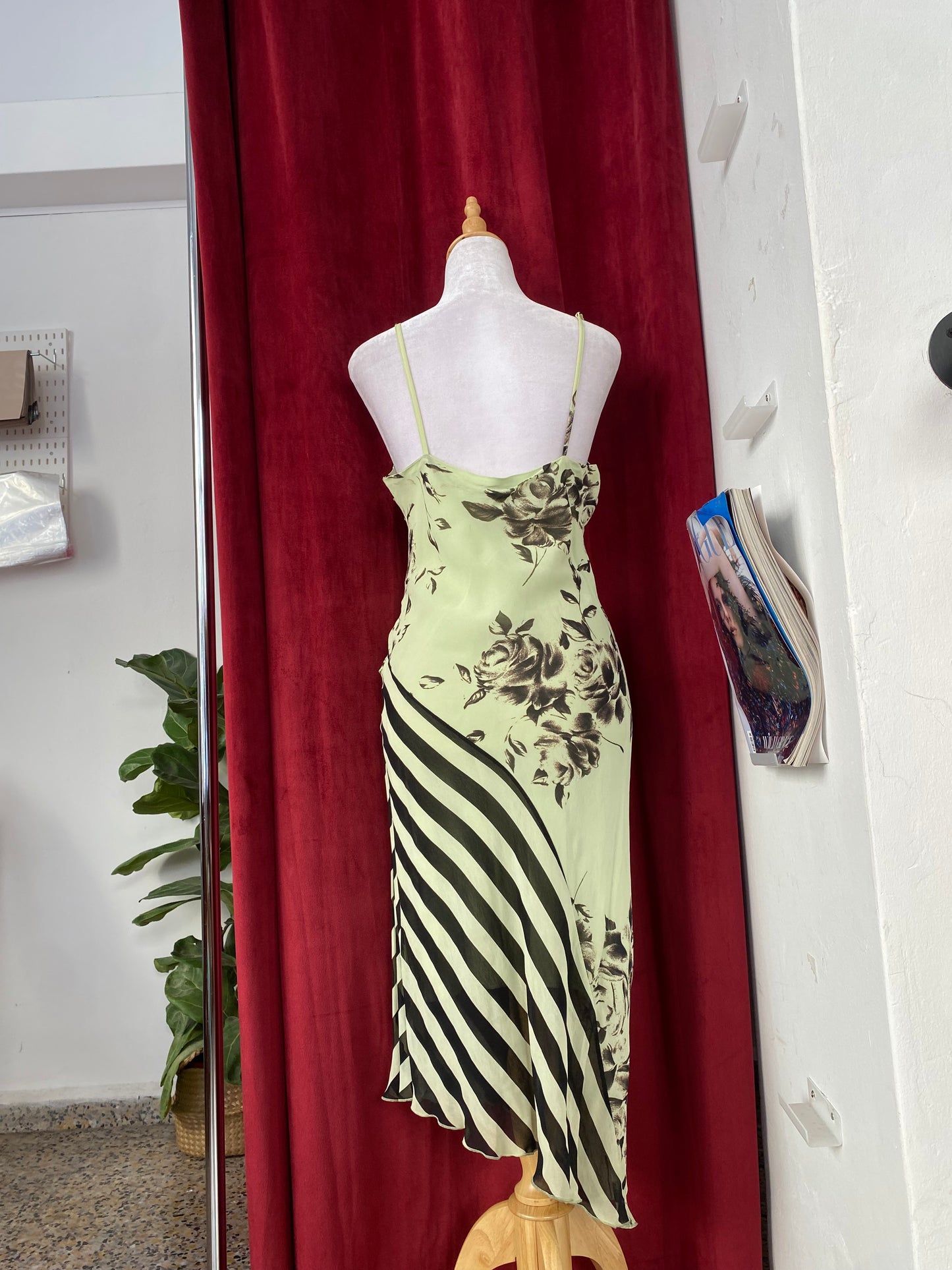 Light green floral summer dress ๐