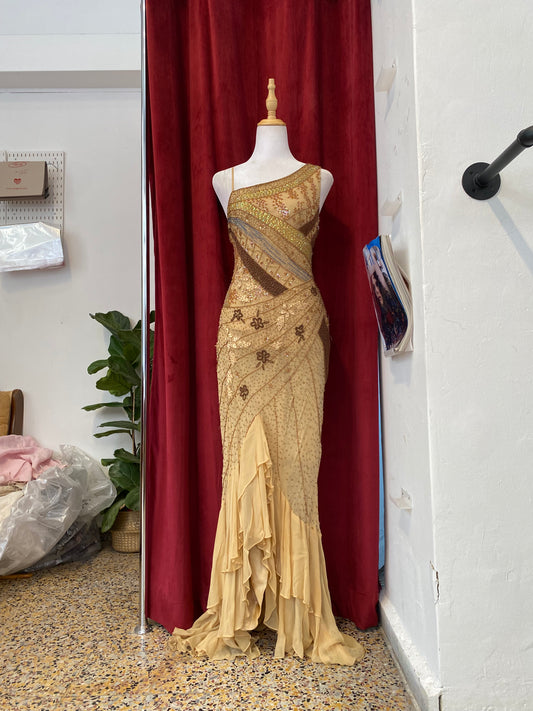 100% silk beige handbeaded gown āØ