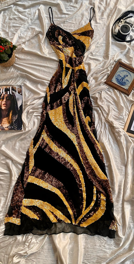 100% silk brand new handcrafted sequin multicoloured gown 🖤