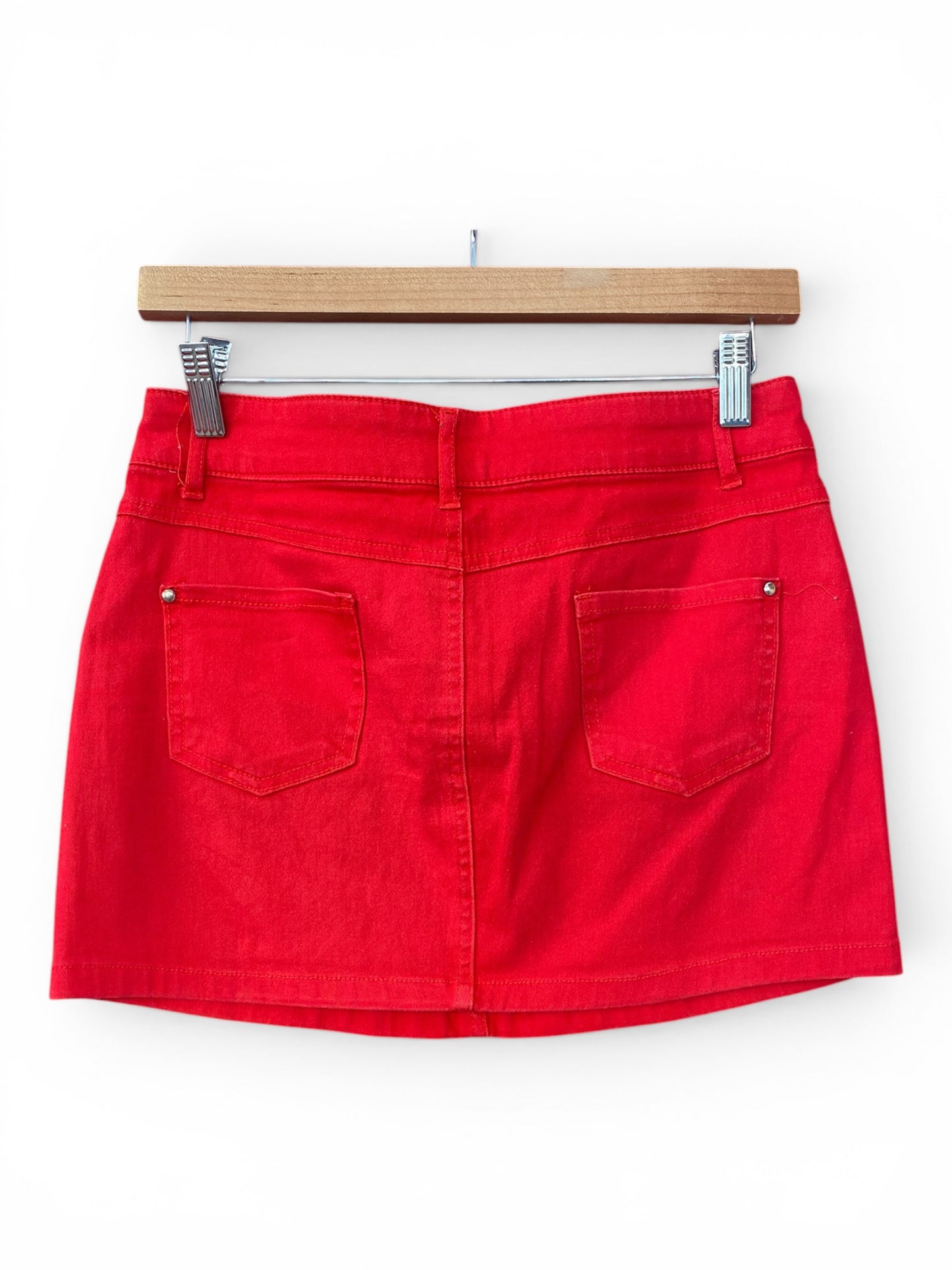 Red mini skirt with studs 💋