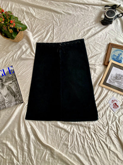 Corduroy midi skirt with leather belt details