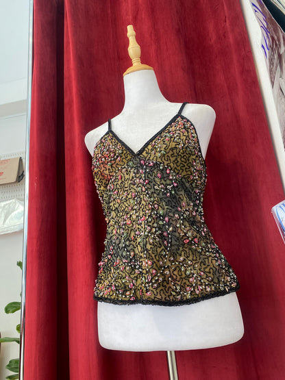 100% silk handbeaded top 🦚