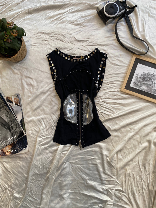 Cut out graphic top 🖤