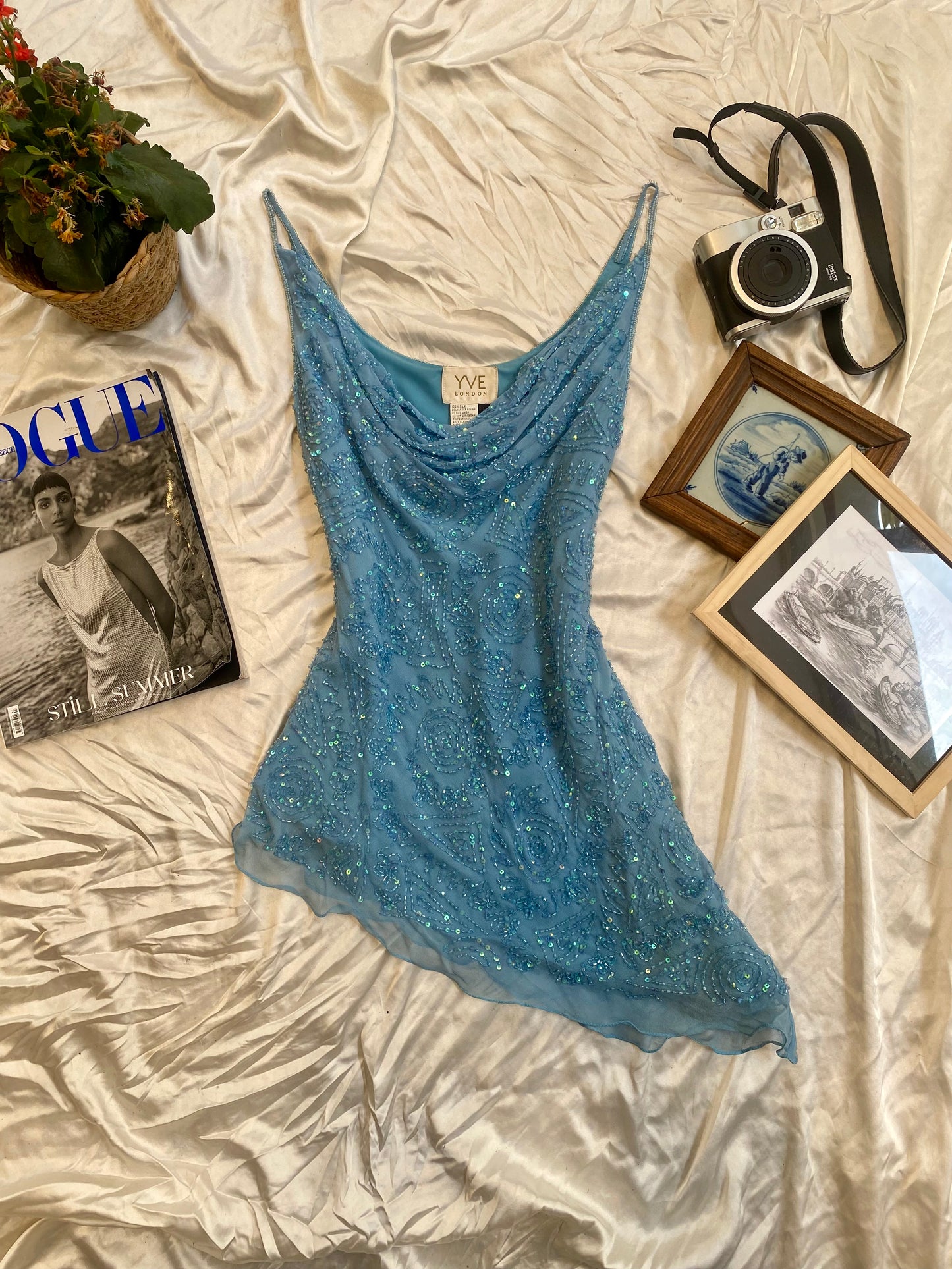 100% silk brand new baby blue handbeaded top 💙