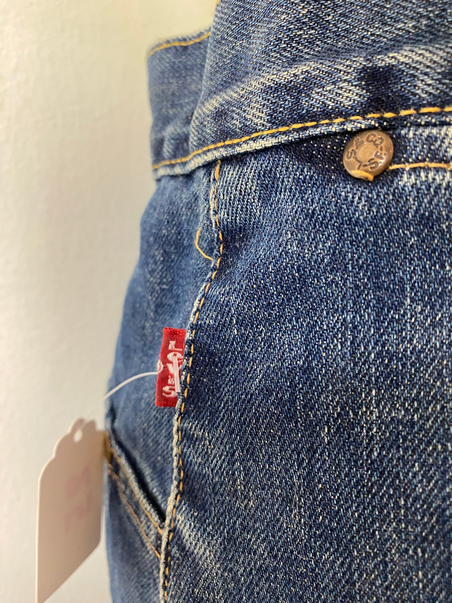Levi’s Jean mini skirt