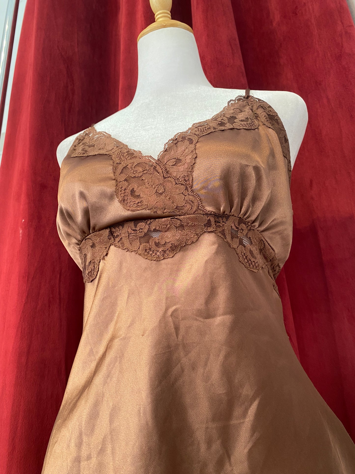 Chocolate satin cami top 🍫