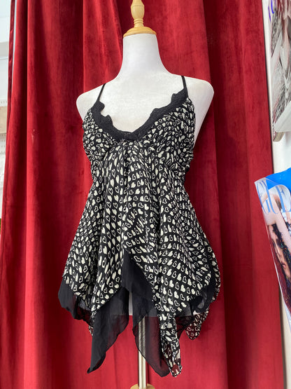 Summer asymmetrical top with heart design 🤍