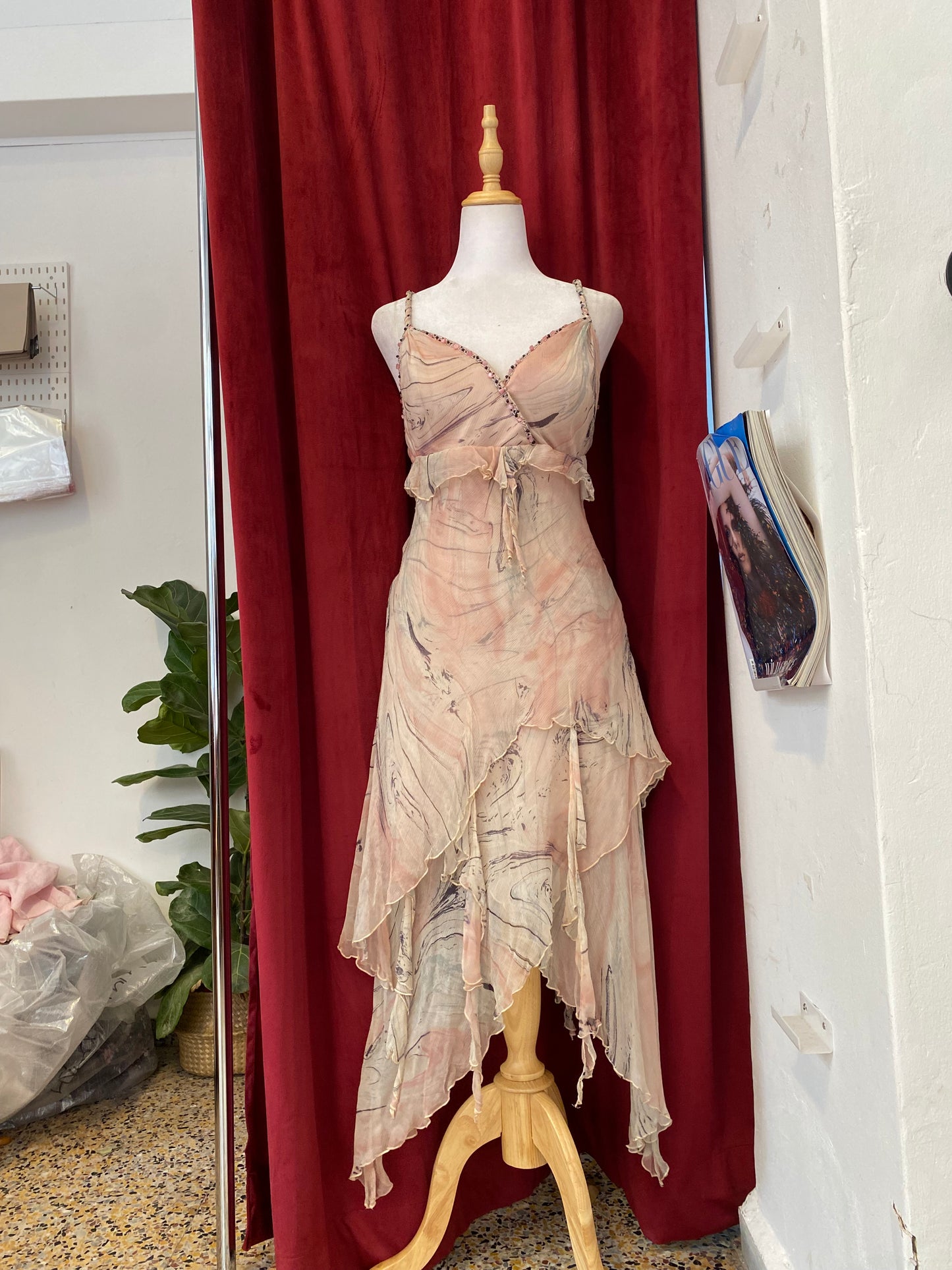 100% silk light pink gown 🌸
