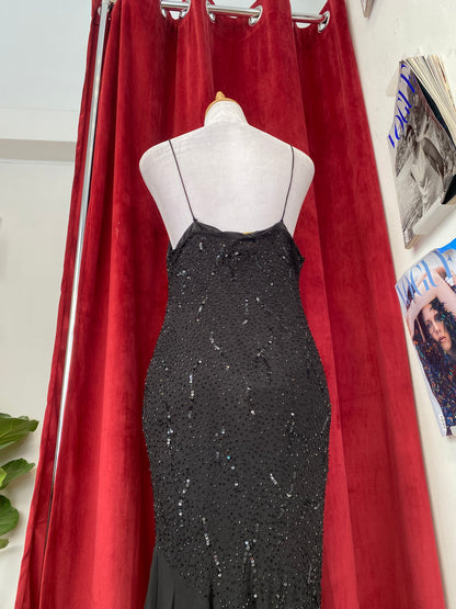 100% silk brand new handcrafted black gown with ruffled details ♟️