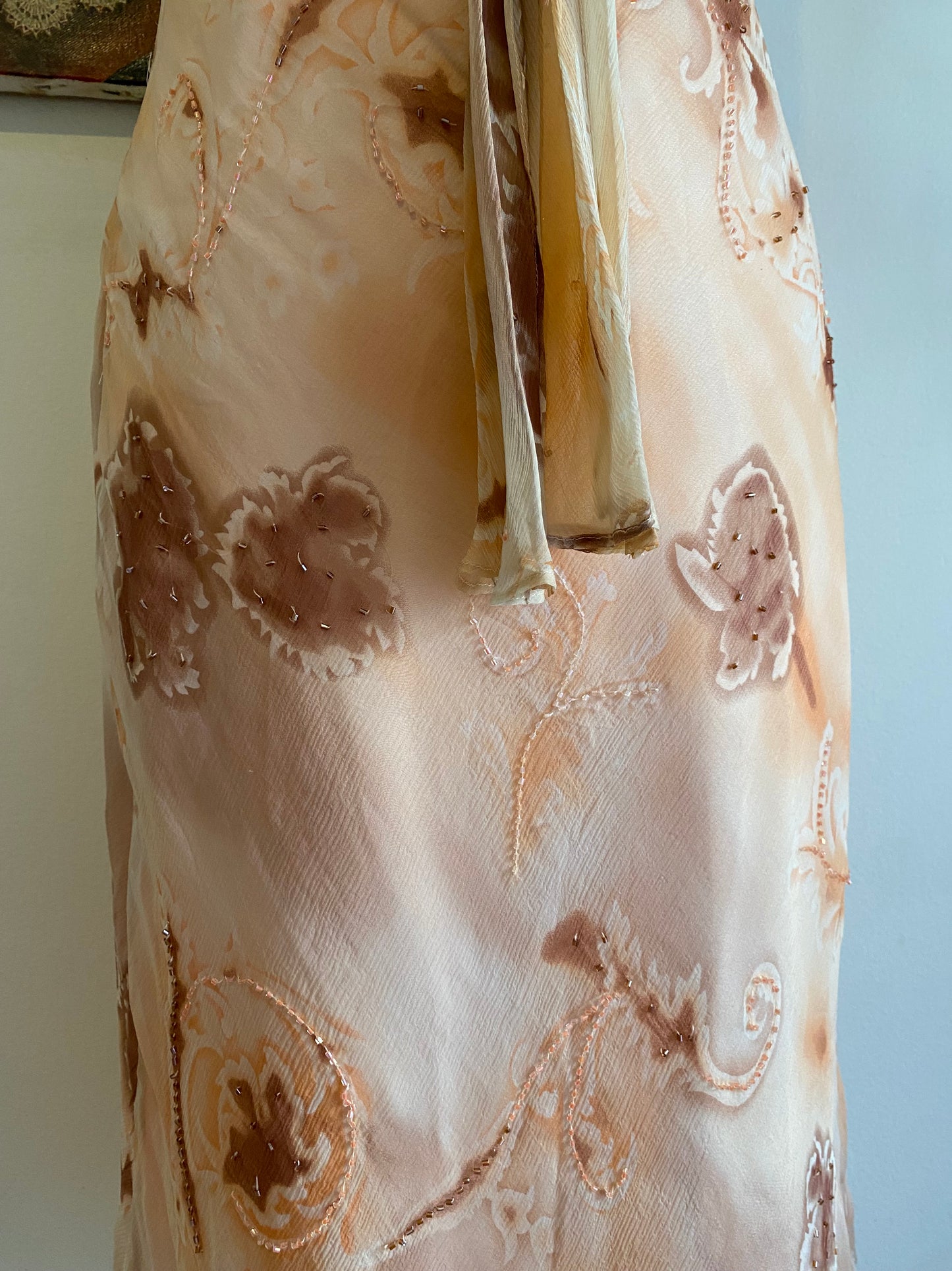 100% silk dress with sequin details