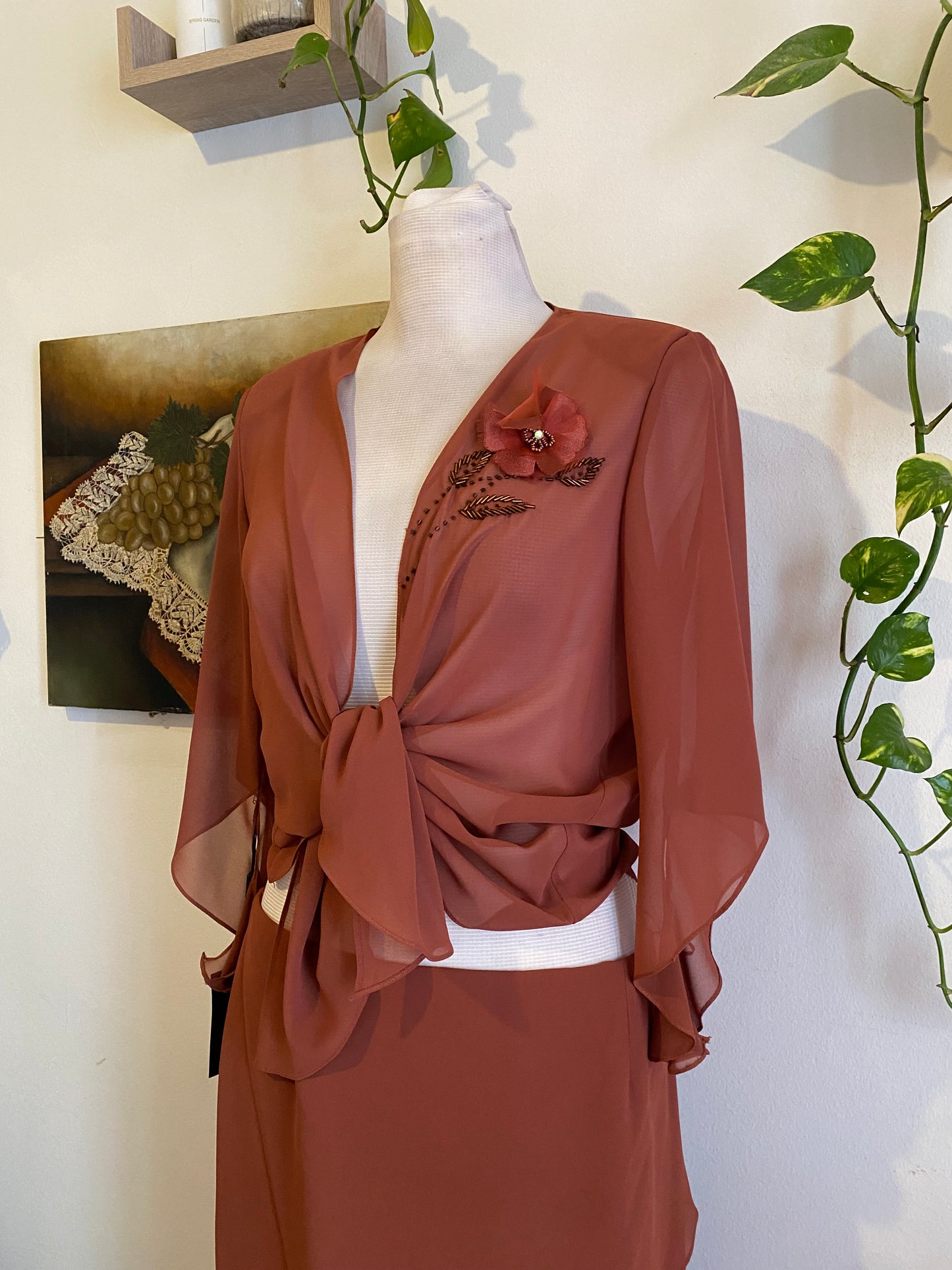 2 piece set brand new with handbeaded details