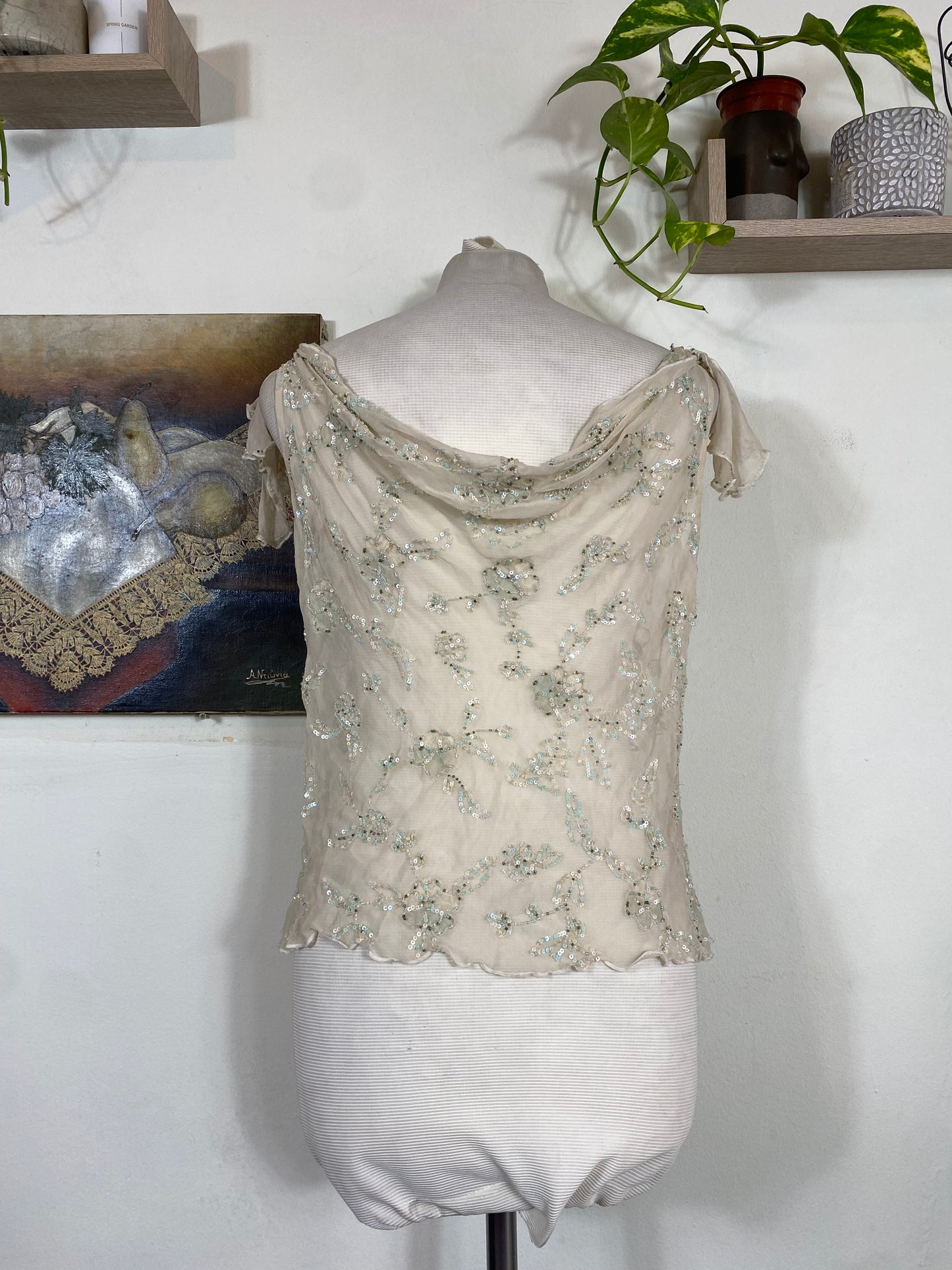 THE MOONWATER TOP