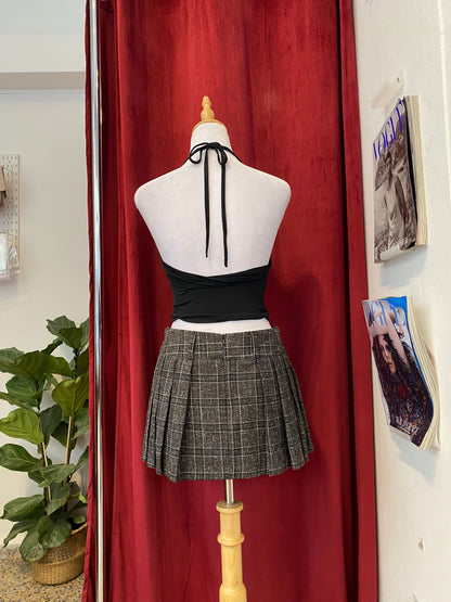 Mini pleated grey skirt