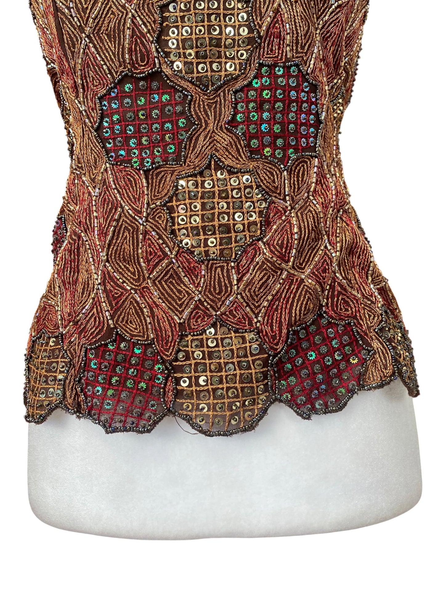 100% silk handbeaded corset ✨