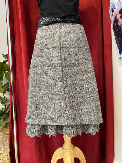 Grey midi skirt with lace details on the bottom