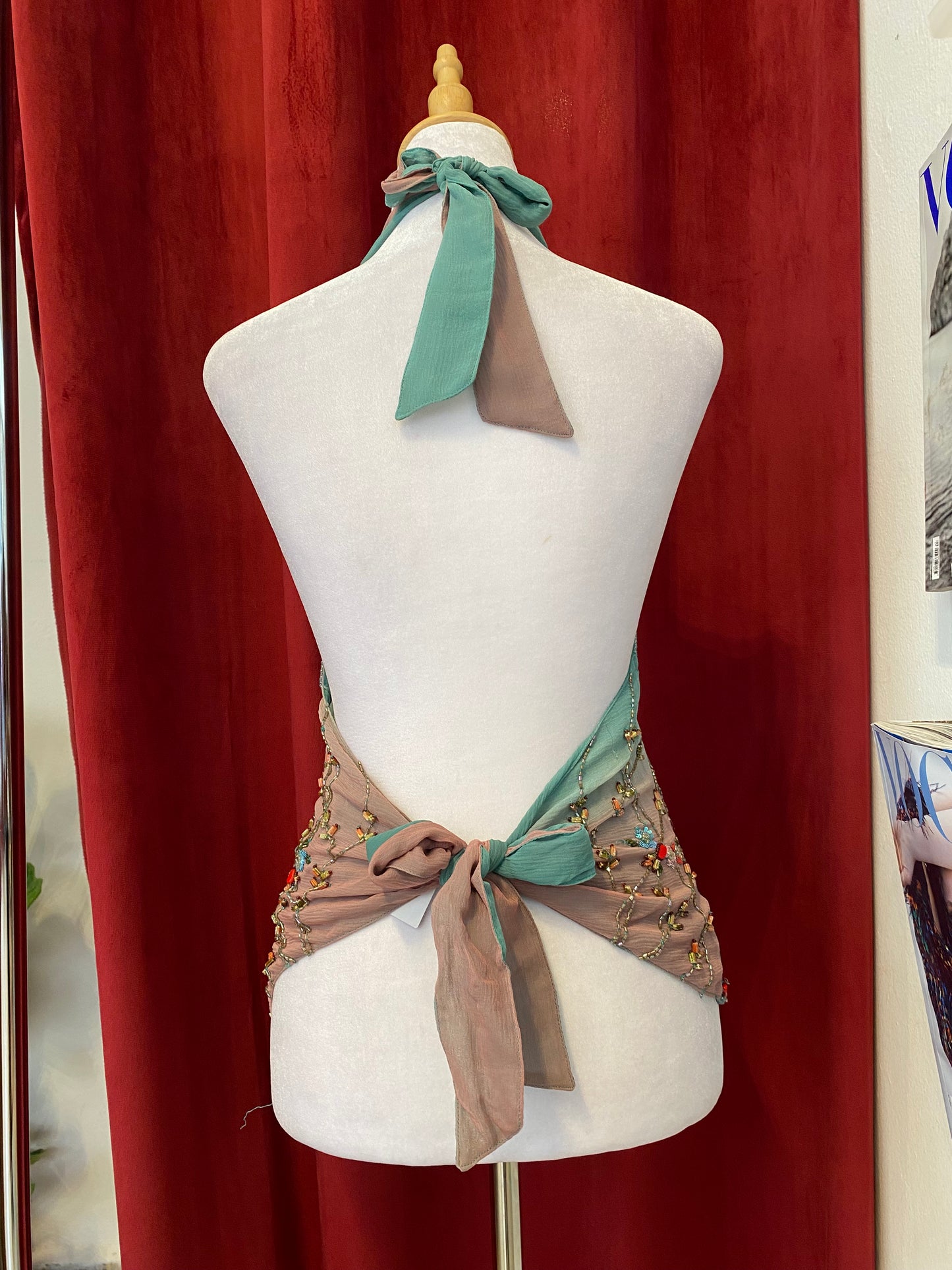 100% silk brand new multicoloured open back top 💐