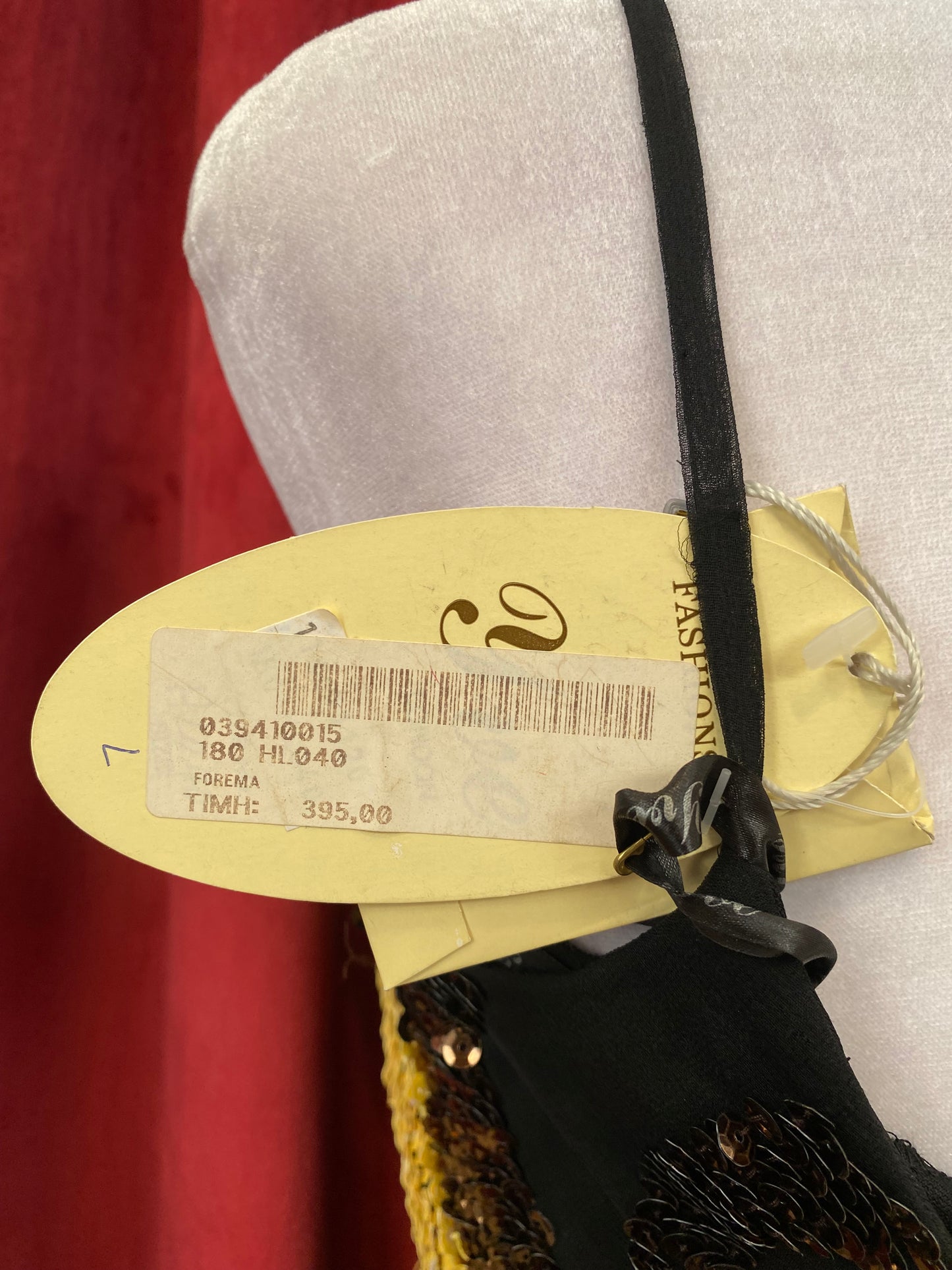 100% silk brand new handcrafted sequin multicoloured gown 🖤