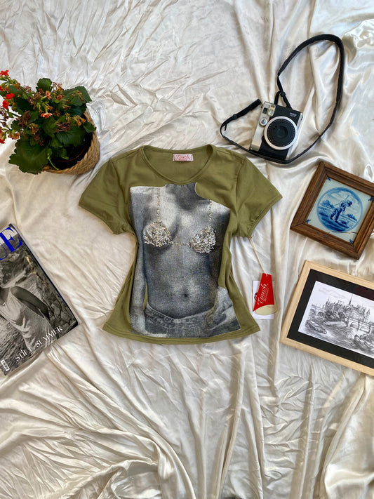 Graphic y2k khaki top