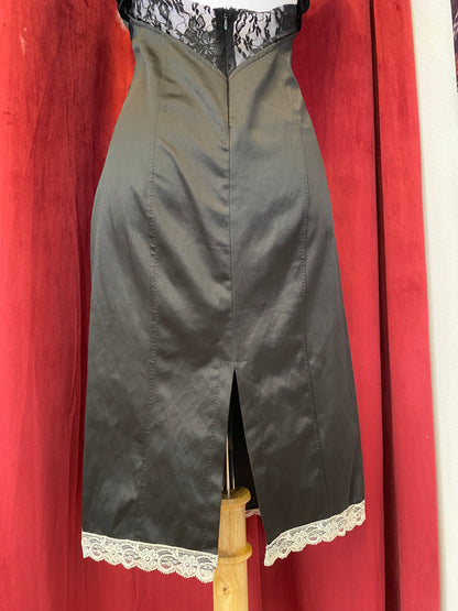 Classical Italian bodycon dress with lace details and open back