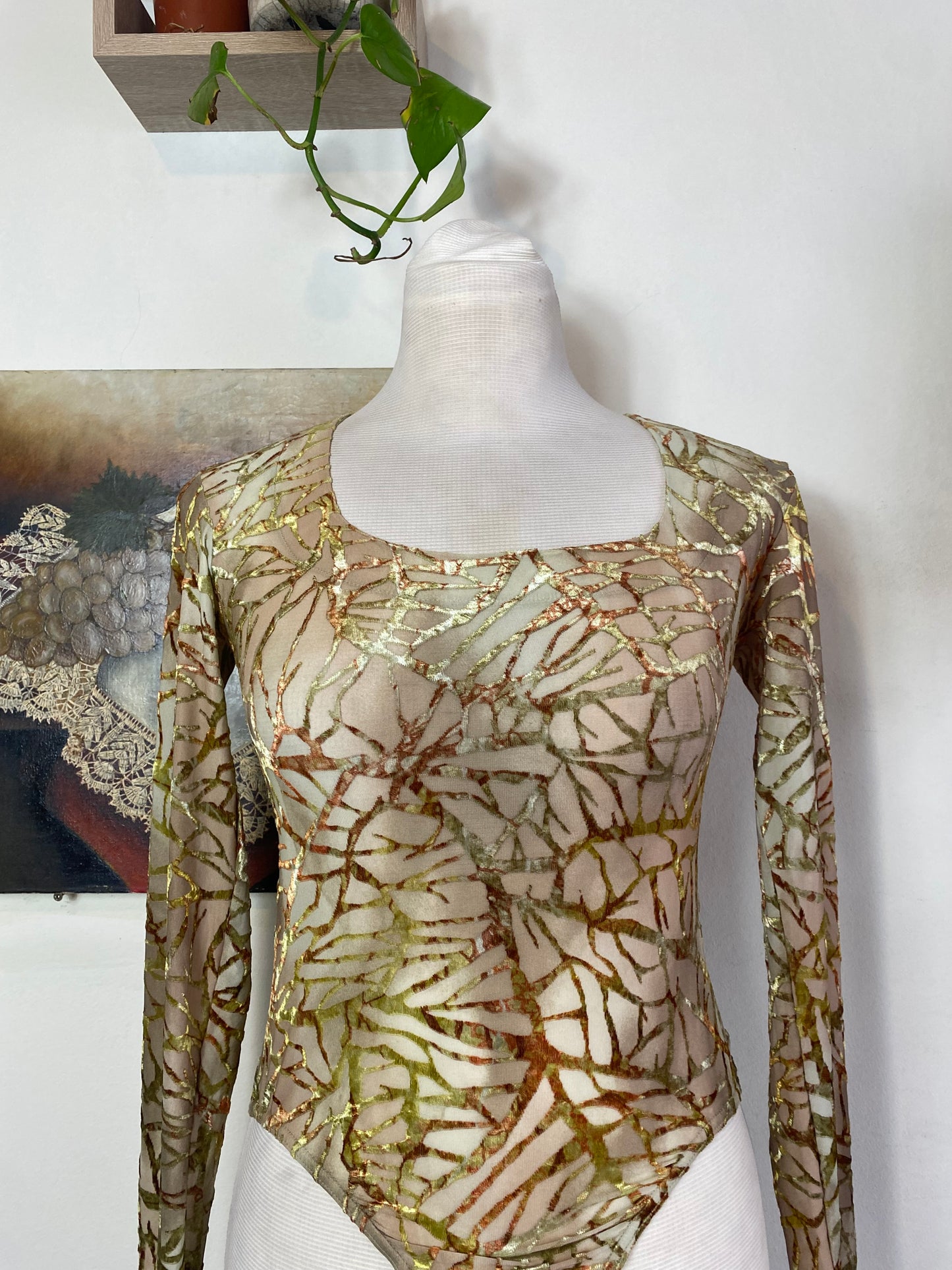 Marble like velvet bodysuit