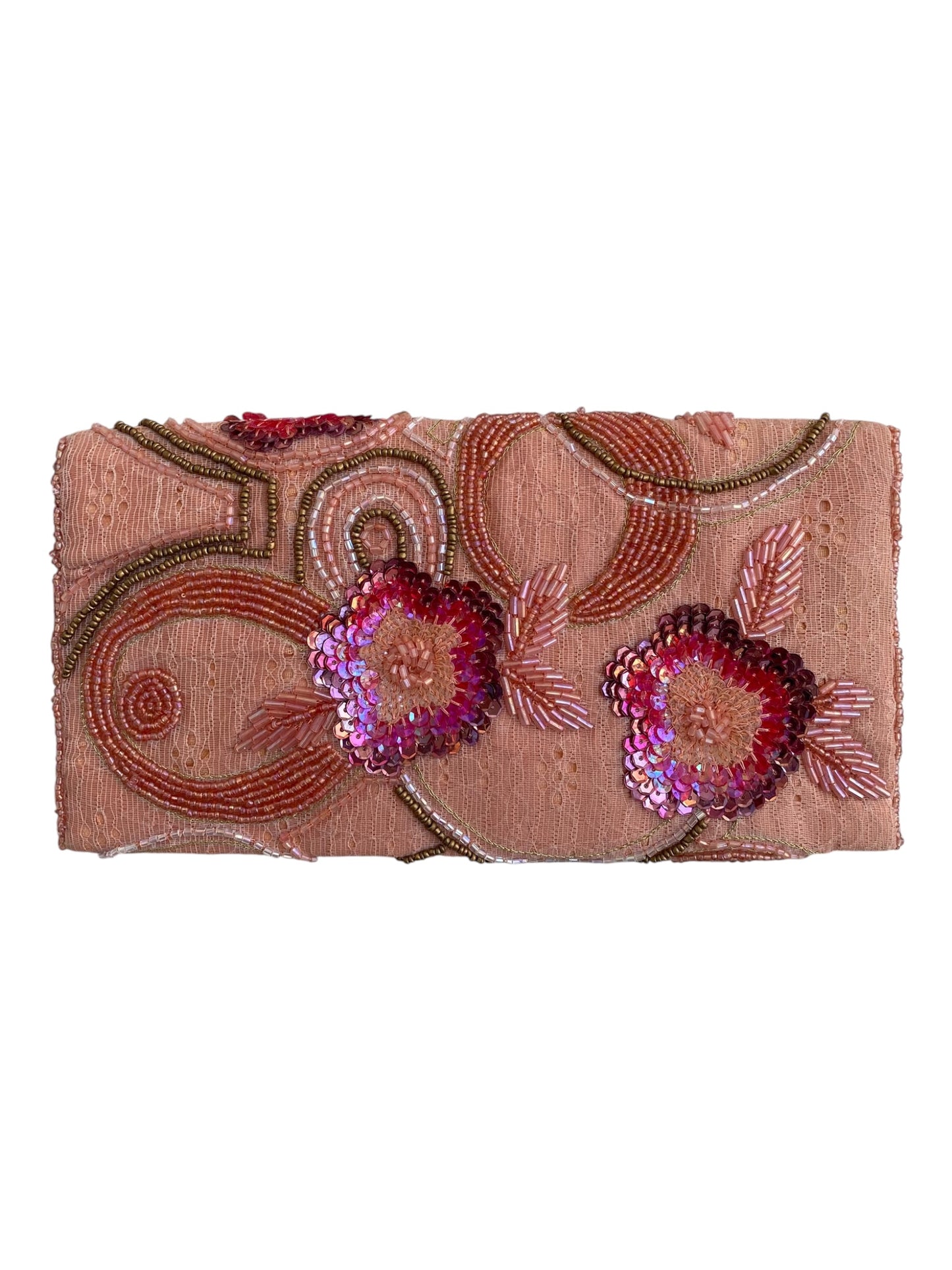 The ultimate summer clutch