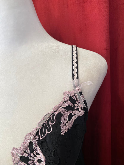 Corset y2k mesh top with pink details 🎀