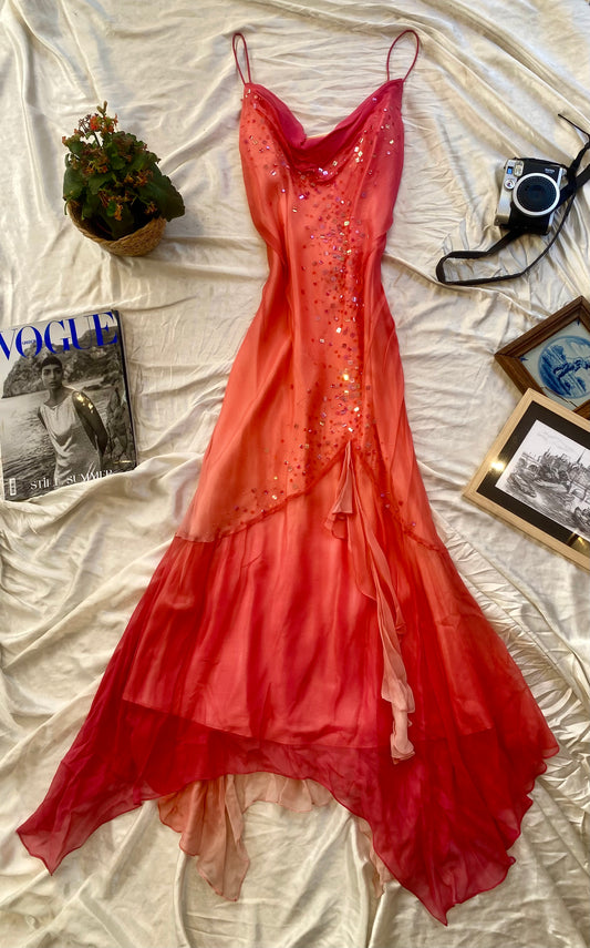 100% silk brand new sequin ombré gown 🌅