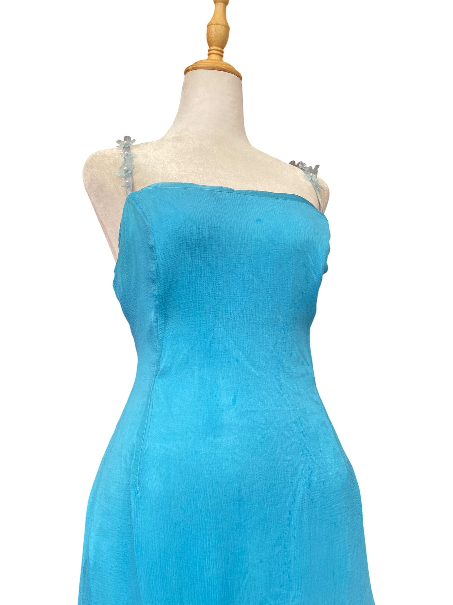 100% silk corseted dress with flower straps 🦋