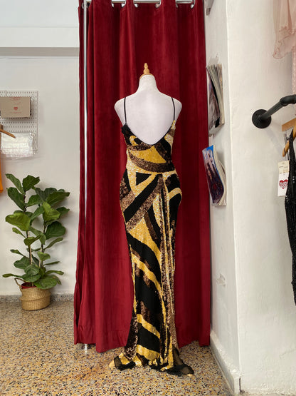 100% silk brand new handcrafted sequin multicoloured gown 🖤