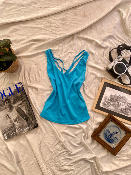 Open back baby blue summer top 💙