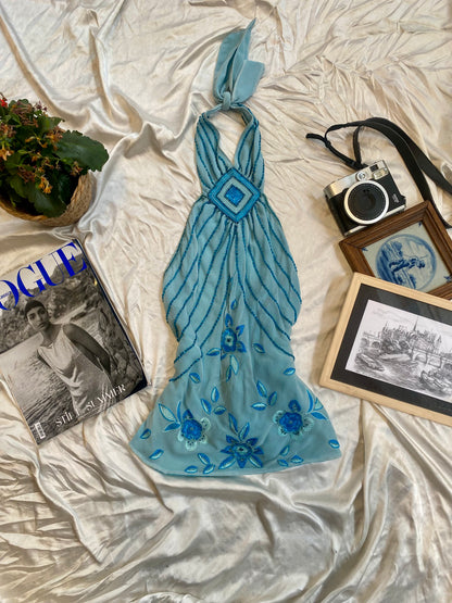 100% silk brand new baby blue open back top 🦋