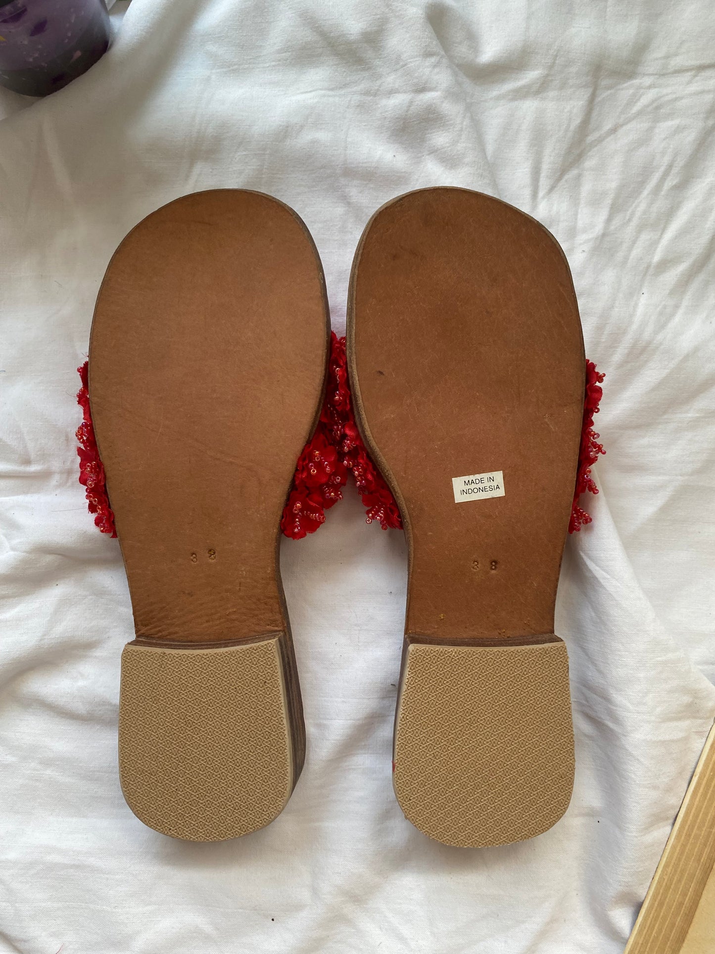Brand new vintage flower sandals