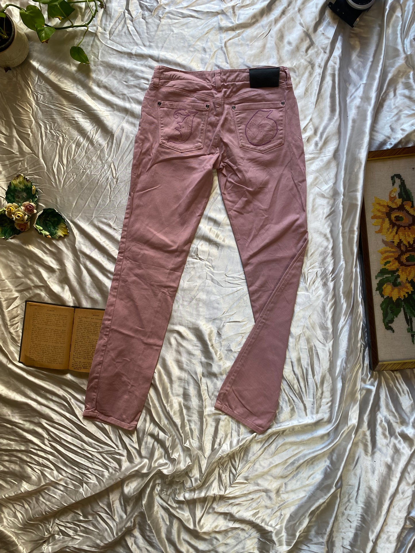 John Galliano capri pink pants