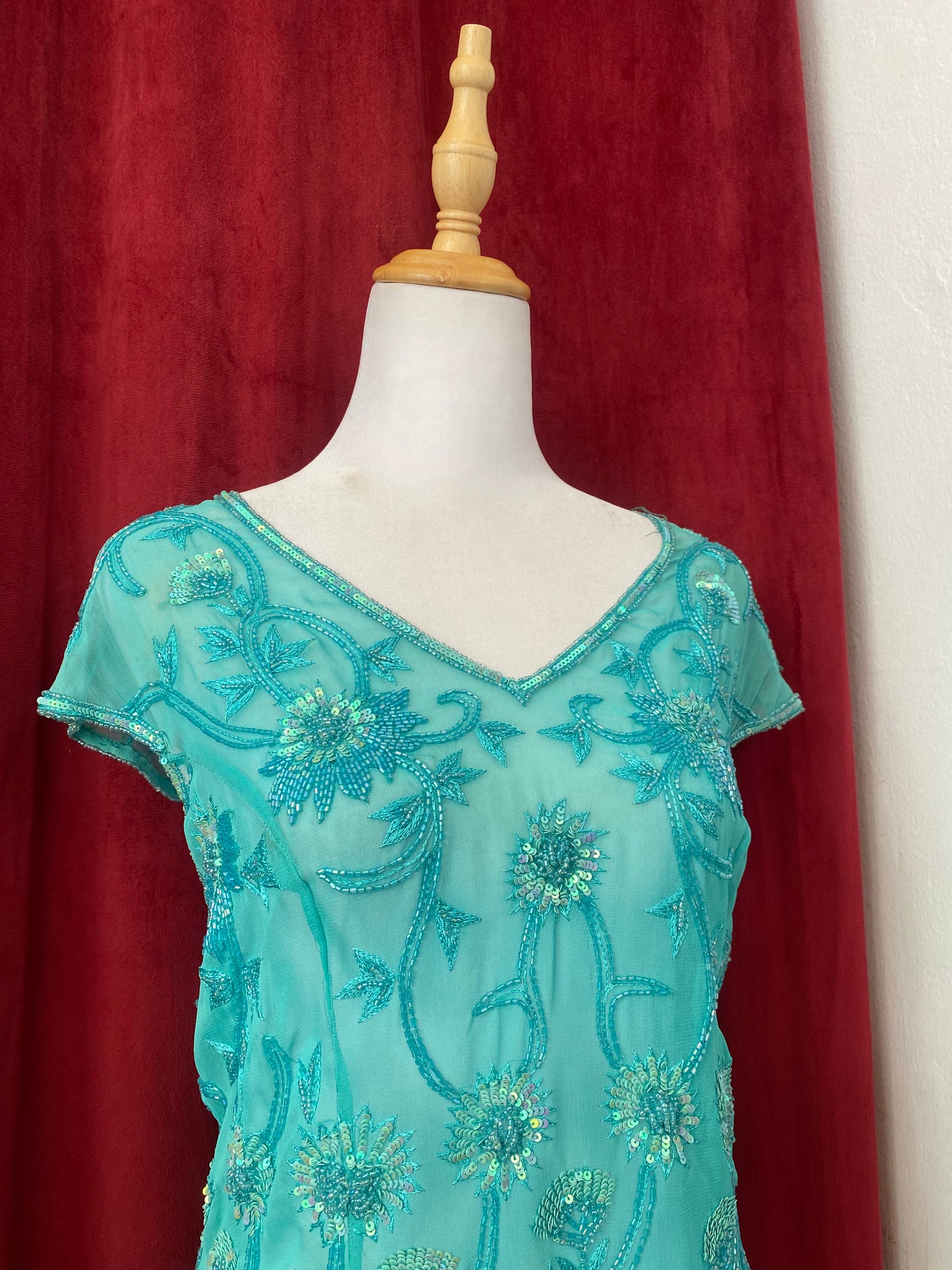 100% silk teal handbeaded top 🩵