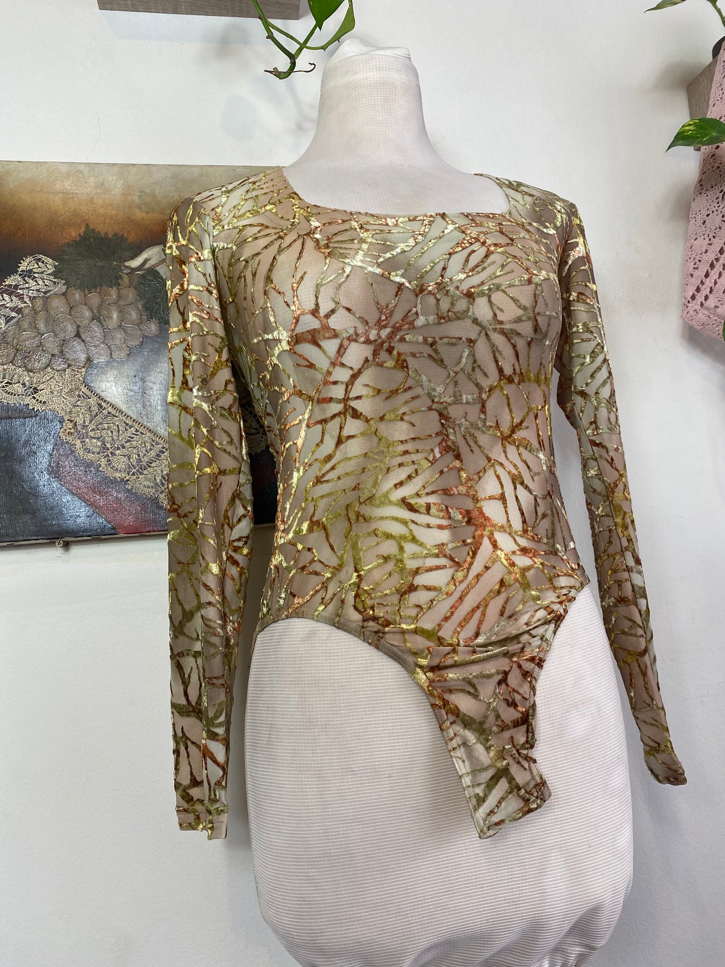 Marble like velvet bodysuit