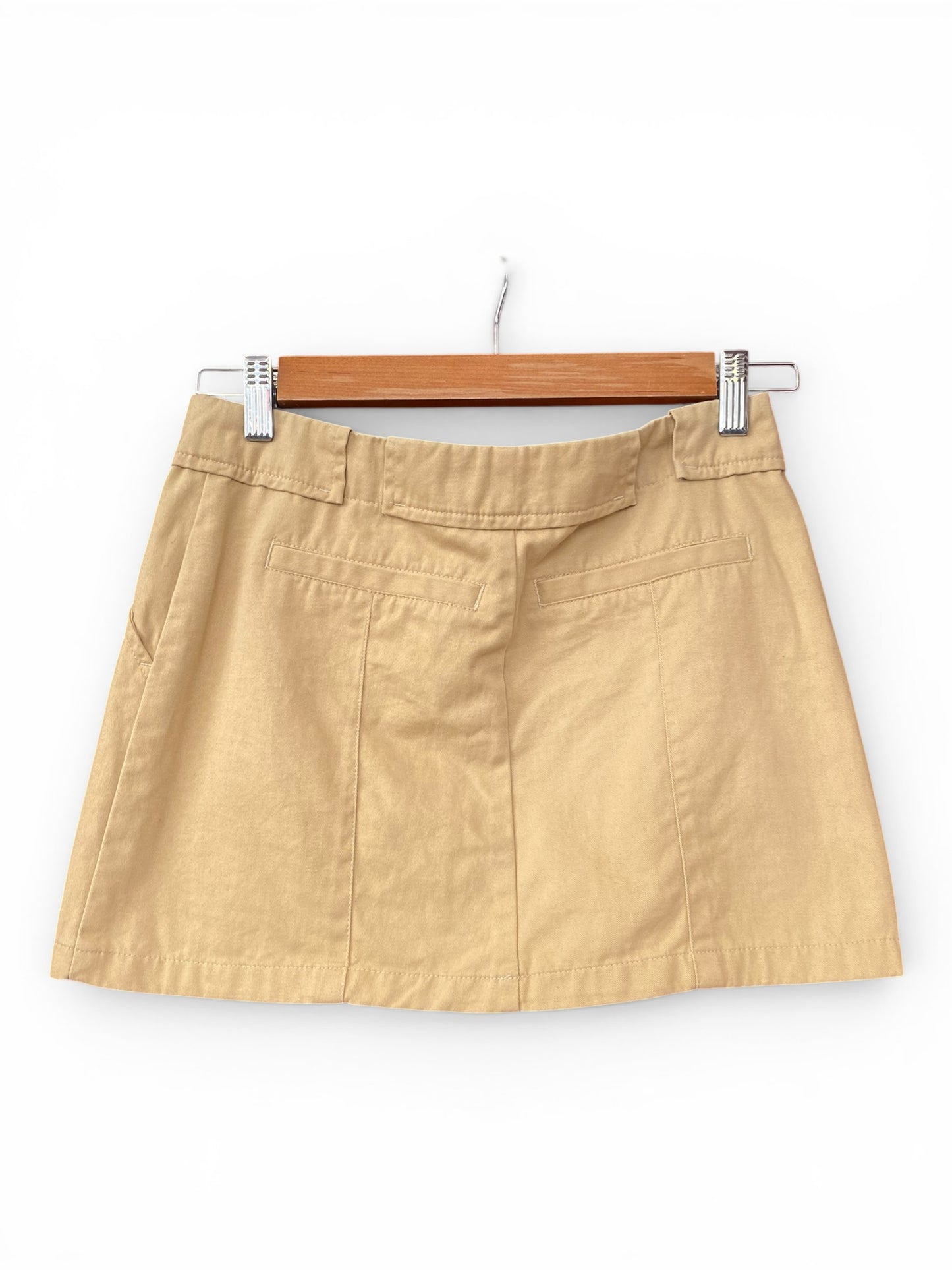 Beige mini skirt 🧚