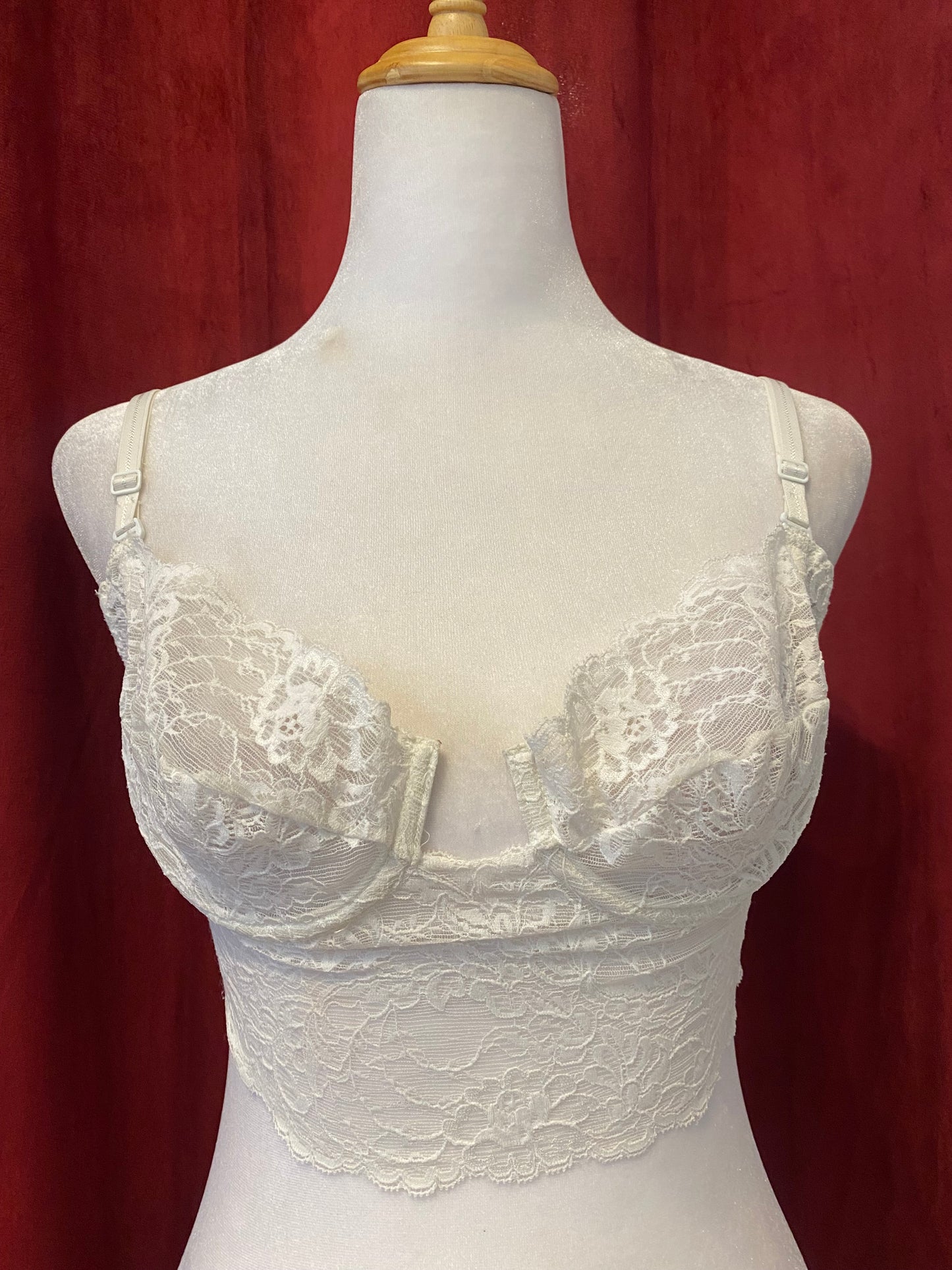 White dreamy  lace corset 🤍