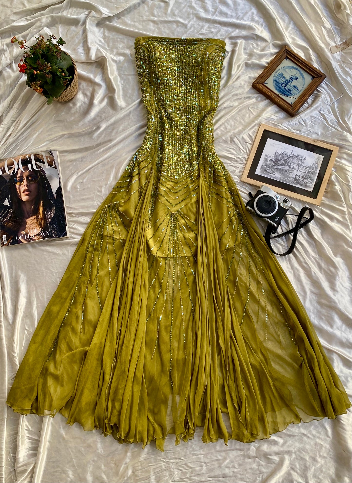 100% silk handbeaded green gown 🧚