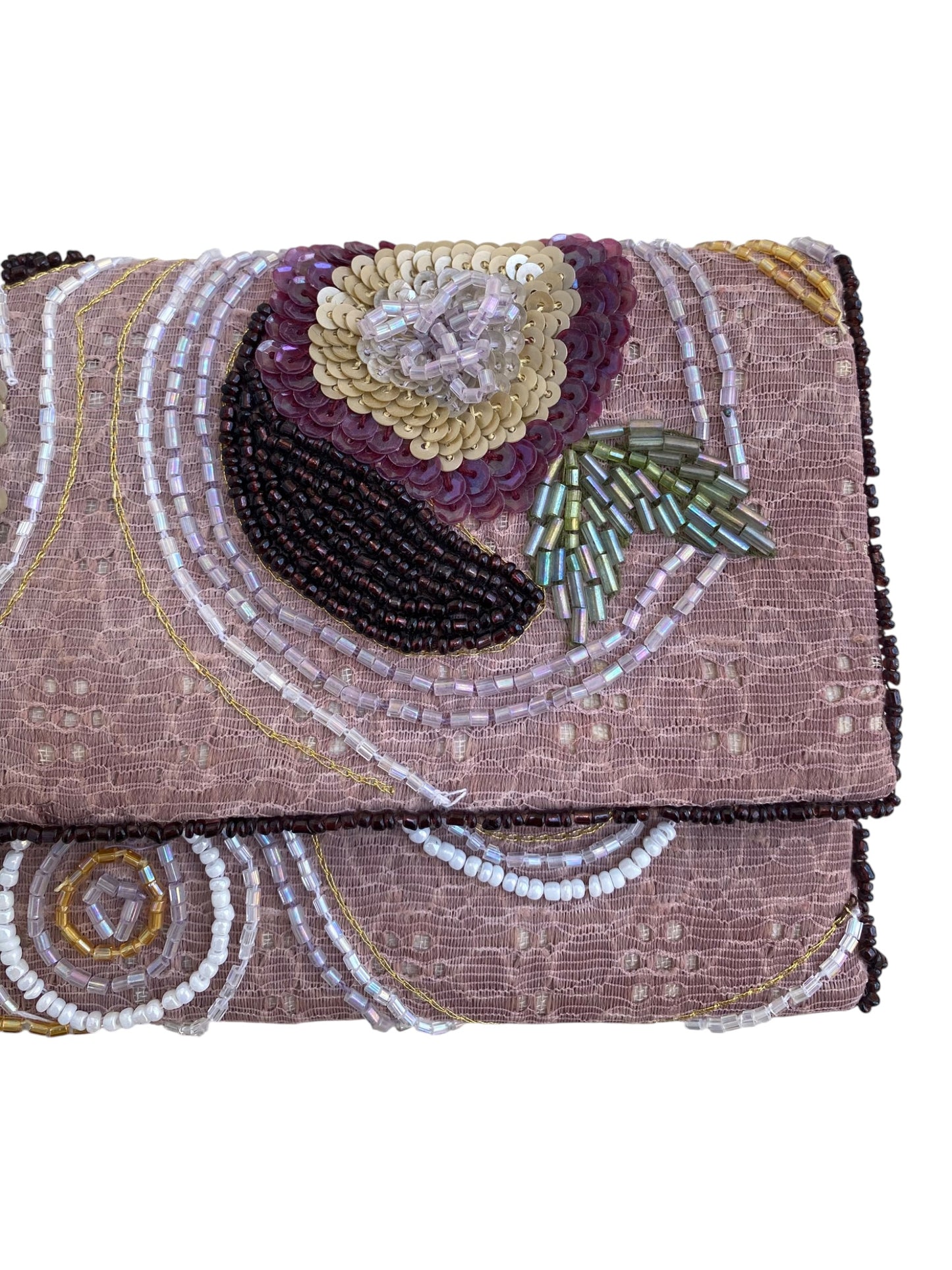 The ultimate summer clutch