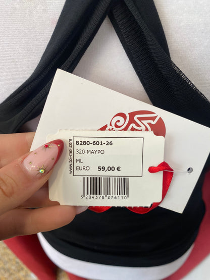 Black tight rushed up top ♟️