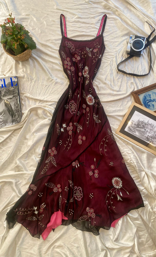 100% silk Brand new black with pink sequin gown 🖤