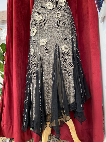 Lace brand new handcrafted gown with floral embellishments 🤍