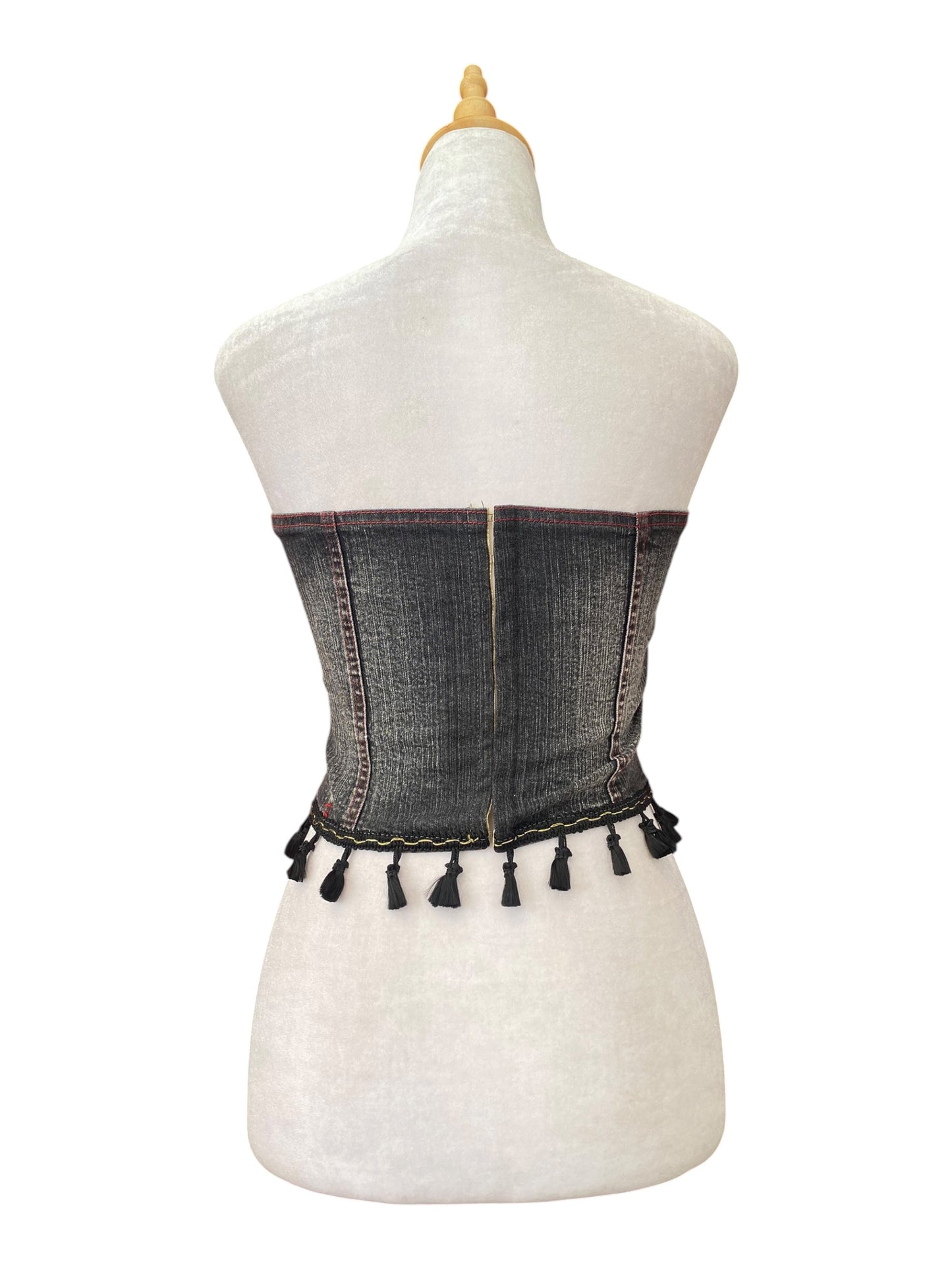 The “Artemis” corset