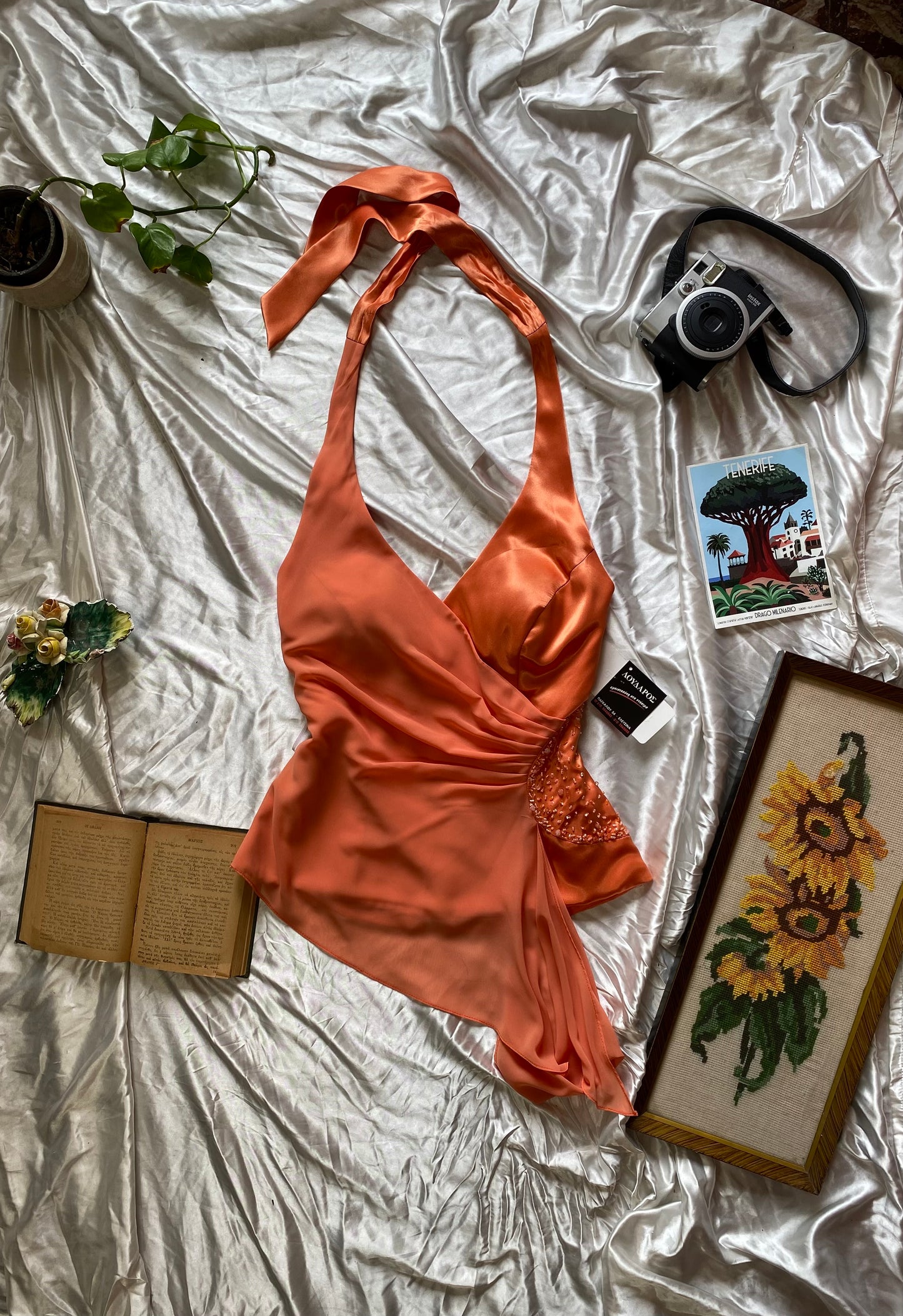 Brand new orange handbeaded set