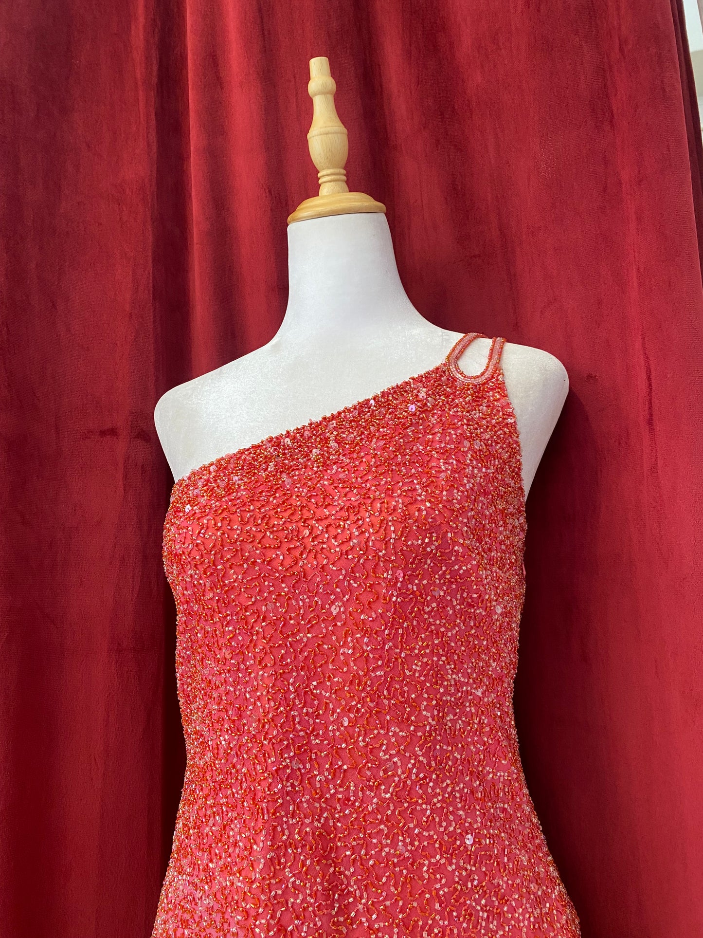 Rene Derhy 100% silk sequin top 💐