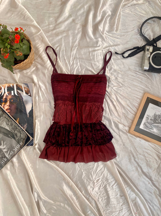 Burgundy velvet lace top 💋